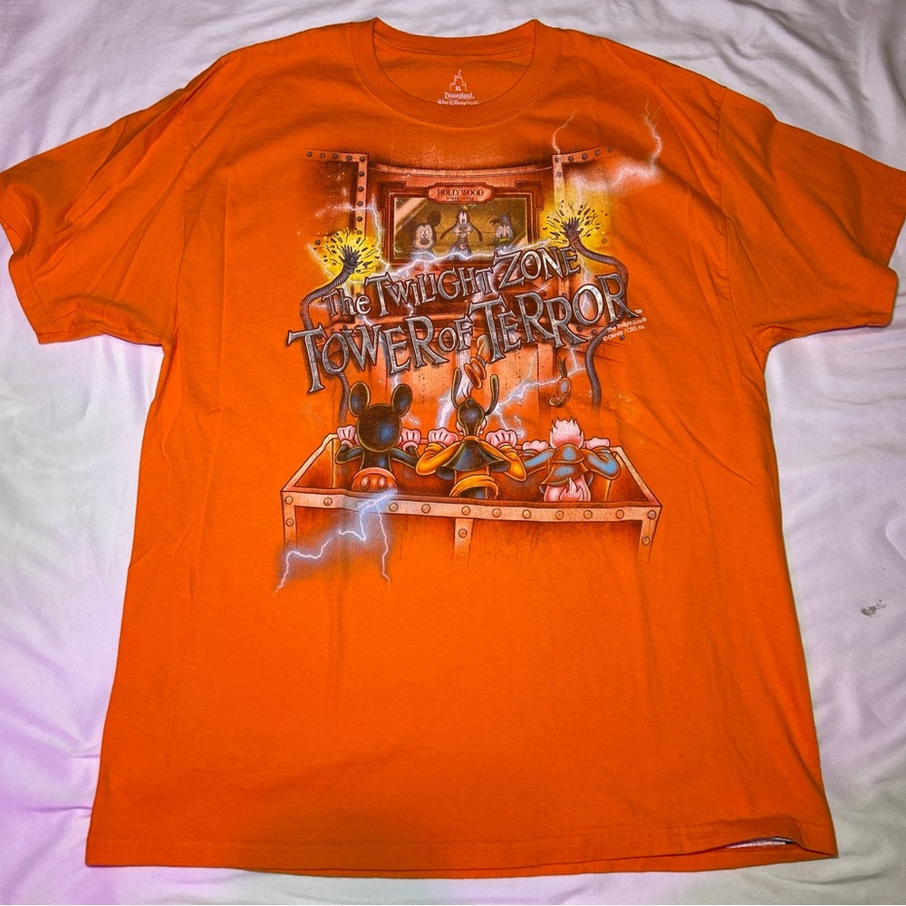 Disney 2006 Disneyland Twilight Zone Tower of Terror Orange with Metallic Sz XL